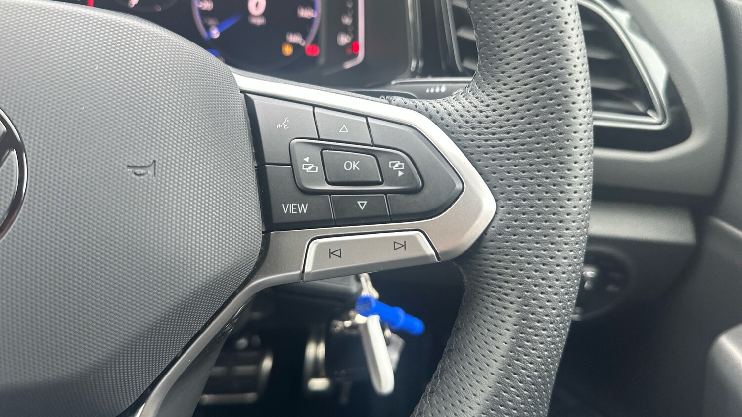 Used Volkswagen T-Roc 2025 for sale - 76252267: Photo 18