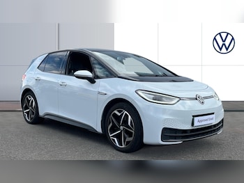 2021 (21) - 150kW Tour Pro S 77kWh 5dr Auto Electric Hatchback