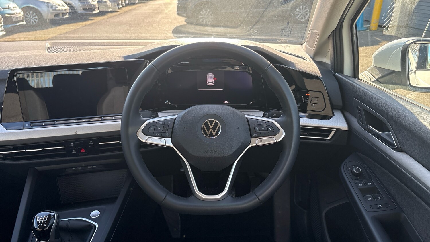 Used Volkswagen Golf 2023 for sale - 77945288: Photo 10