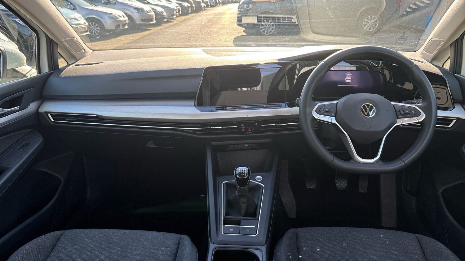 Used Volkswagen Golf 2023 for sale - 77945288: Photo 9