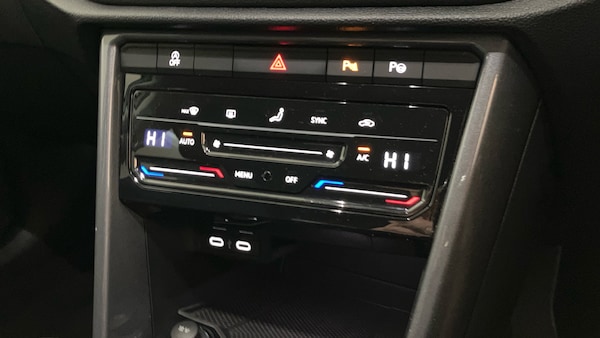 Used Volkswagen T-Roc 2024 for sale - 76183133: Photo 13