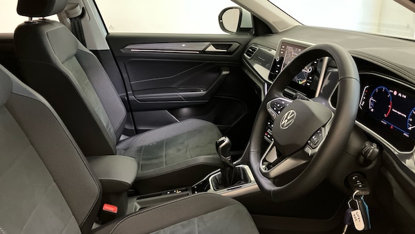 Used Volkswagen T-Roc 2024 for sale - 76183133: Photo 25