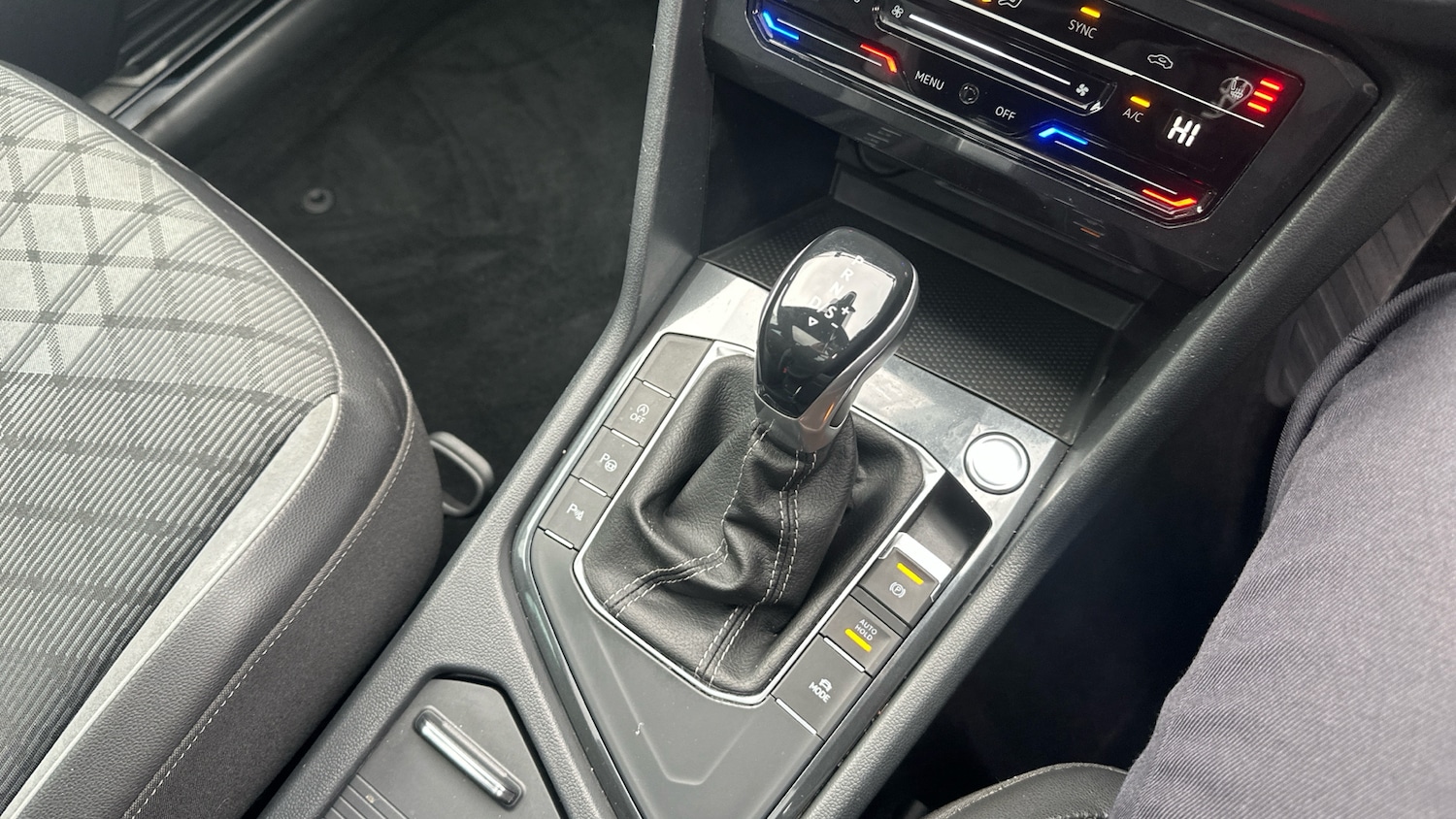Used Volkswagen Tiguan 2021 for sale - 76263169: Photo 14