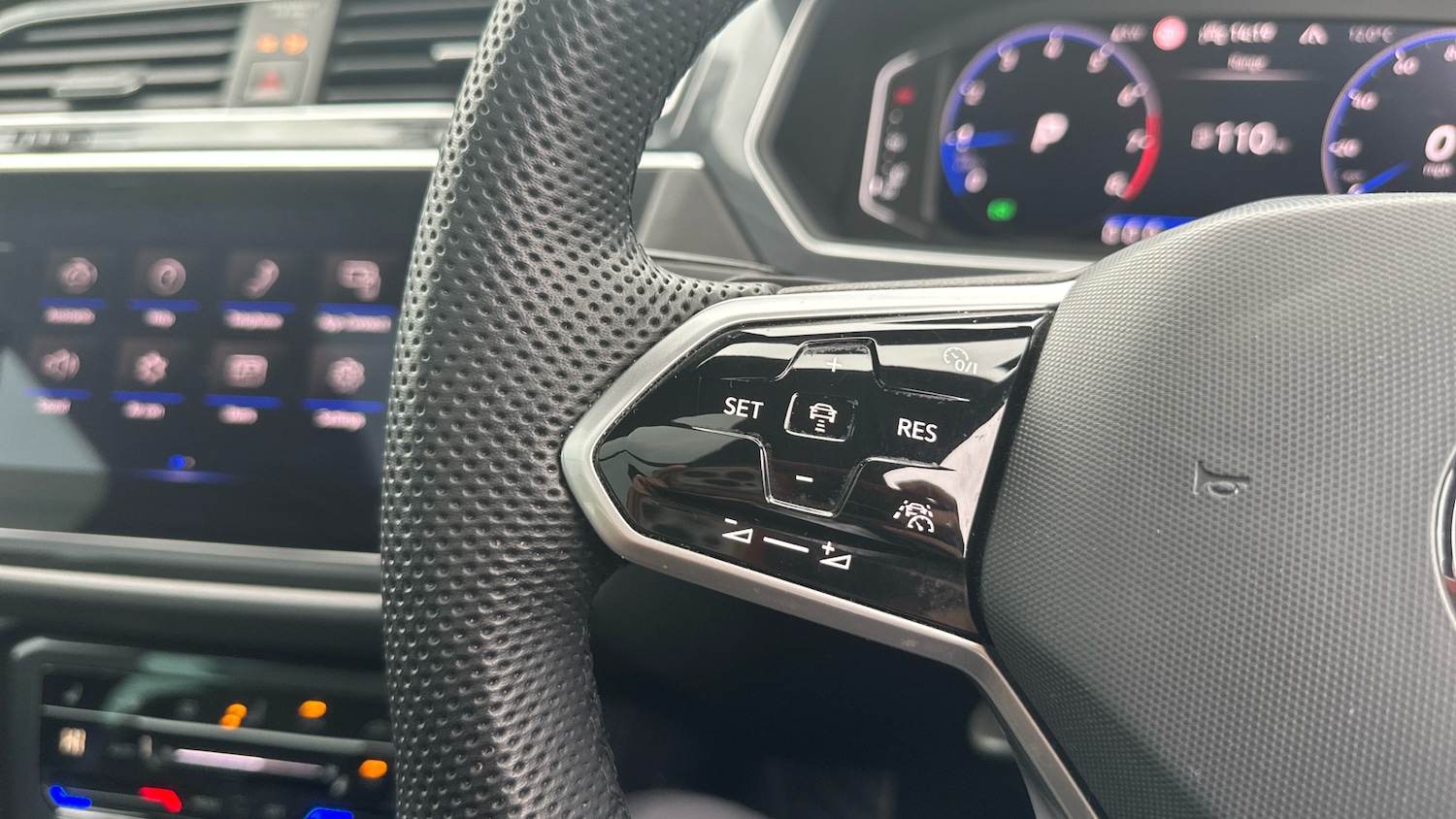 Used Volkswagen Tiguan 2021 for sale - 76263169: Photo 17