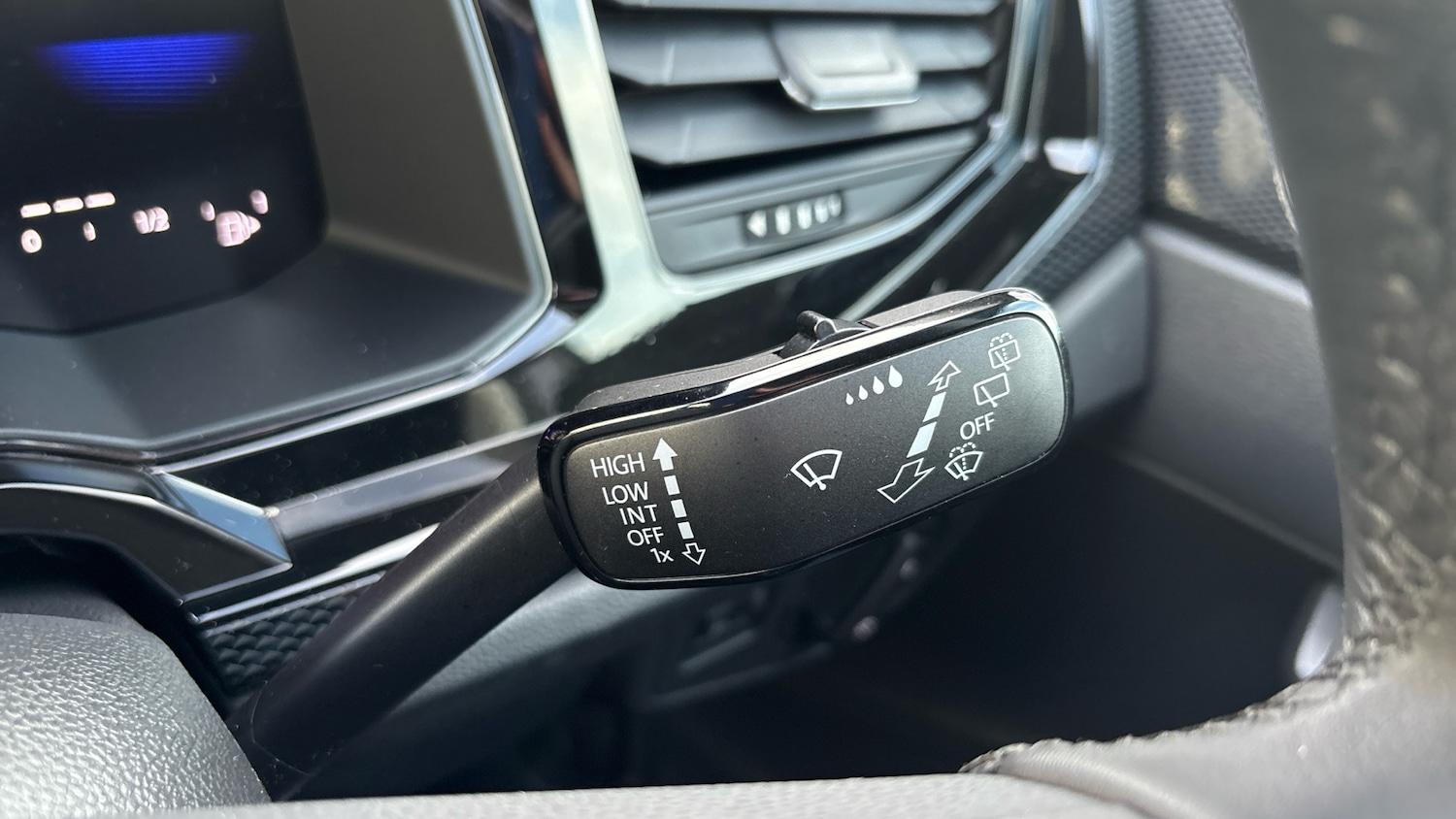 Used Volkswagen Polo 2025 for sale - 77105206: Photo 33