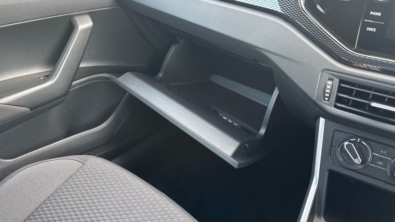 Used Volkswagen Polo 2025 for sale - 77105206: Photo 44