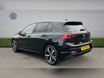 Used Volkswagen Golf 2025 for sale - 79124291: Photo