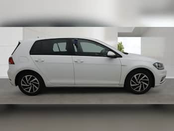 Used Volkswagen Golf 2019 for sale - 79637664: Photo