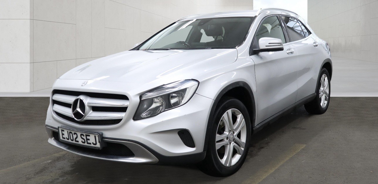 Used Mercedes-Benz GLA 2015 for sale - 78077838: Photo 2