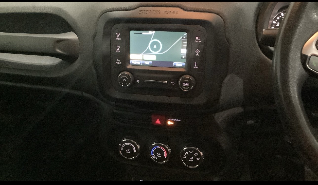 Used Jeep Renegade 2015 for sale - 76791503: Photo 6