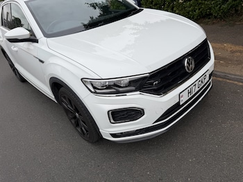 Used Volkswagen T-Roc 2019 for sale - 79257633: Photo