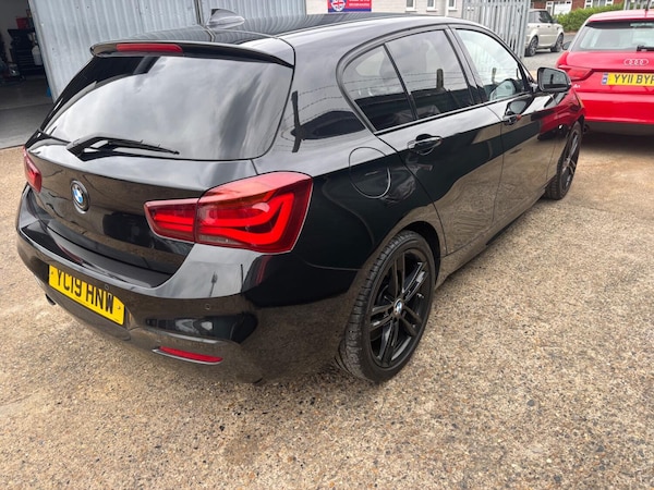 Used BMW 1 Series 2019 for sale - 75608202: Photo 2