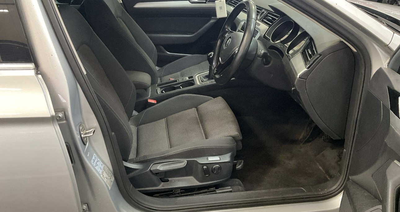 Used Volkswagen Passat 2017 for sale - 76945596: Photo 8