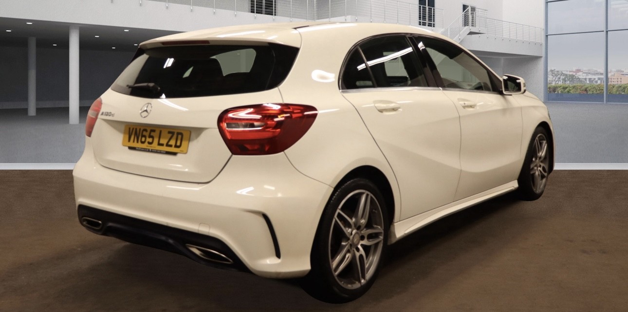 Used Mercedes-Benz A-Class 2015 for sale - 76769739: Photo 3
