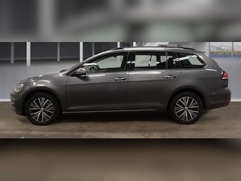 Used Volkswagen Golf 2018 for sale - 77798594: Photo