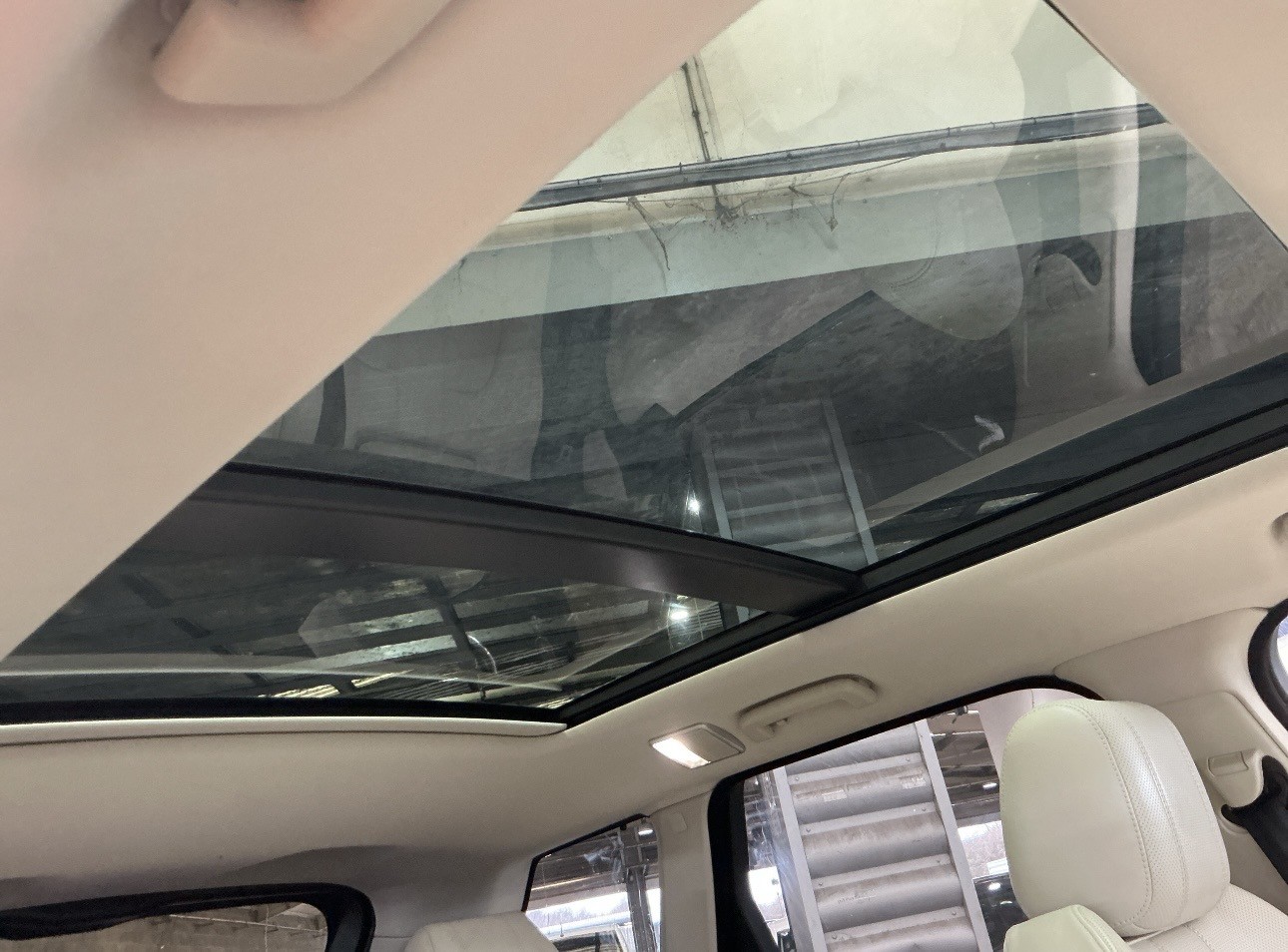 Used Land Rover Range Rover Sport 2017 for sale - 77781670: Photo 11