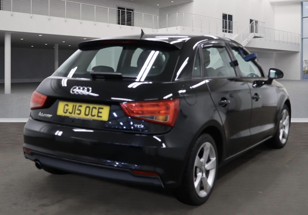Used Audi A1 2015 for sale - 76536790: Photo 3