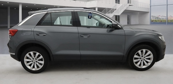 Used Volkswagen T-Roc 2019 for sale - 76120254: Photo 5