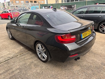 Used BMW 2 Series 2014 for sale - 75457525: Photo