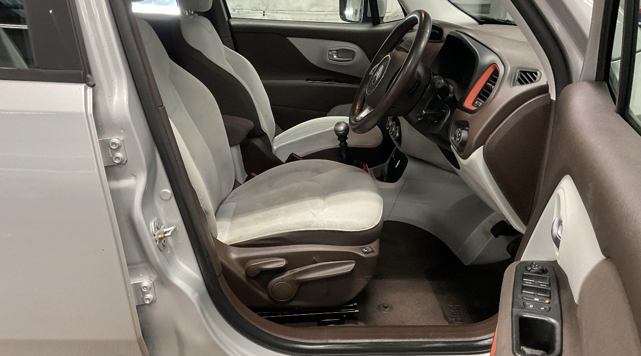 Used Jeep Renegade 2016 for sale - 77189293: Photo 7