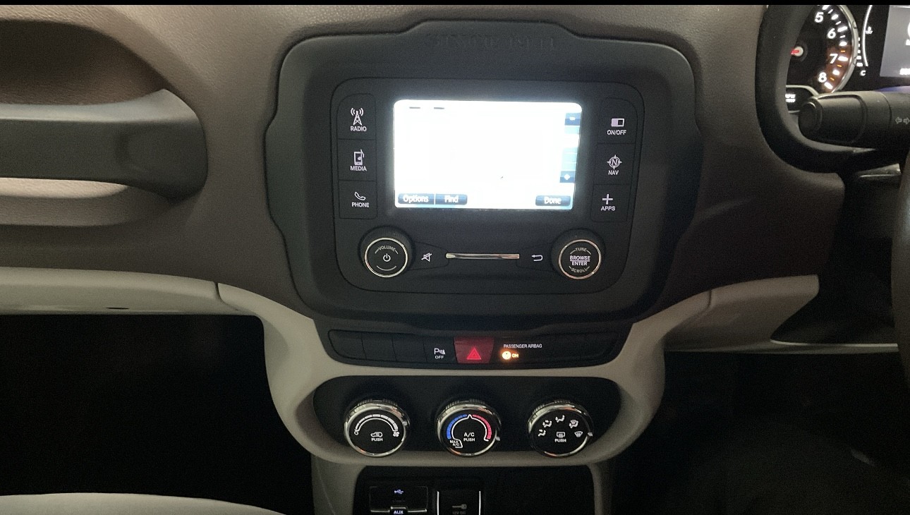 Used Jeep Renegade 2016 for sale - 77189293: Photo 9