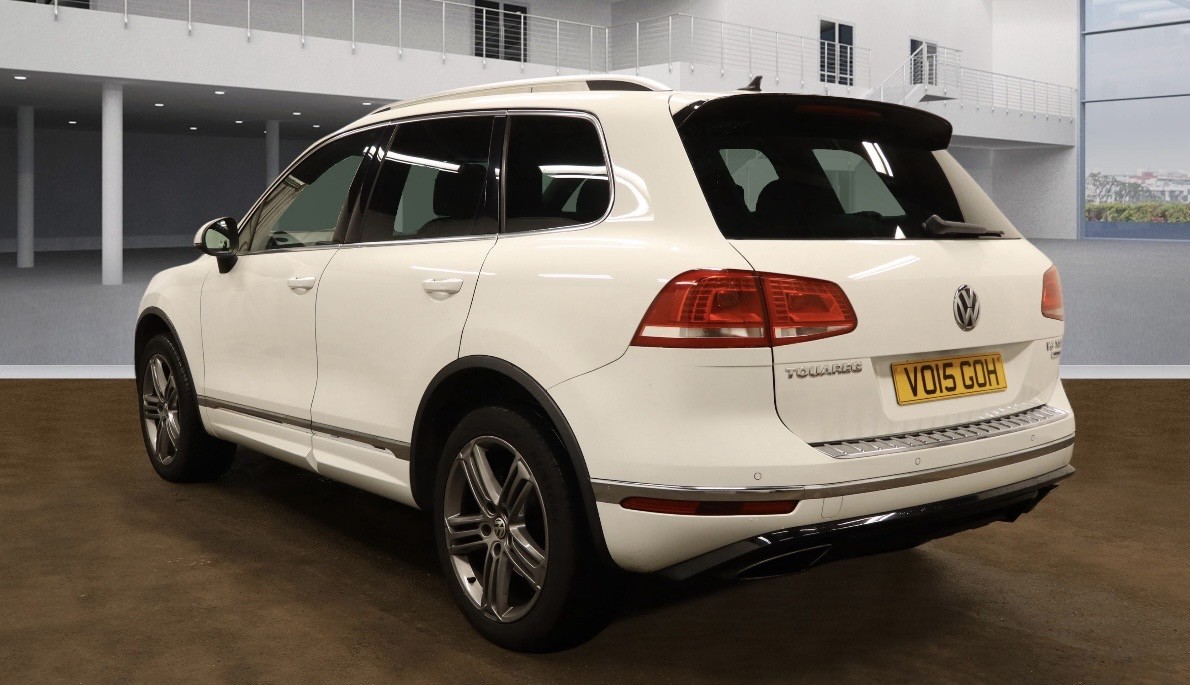 Used Volkswagen Touareg 2015 for sale - 77562540: Photo 5