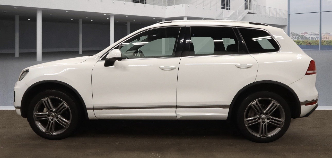 Used Volkswagen Touareg 2015 for sale - 77562540: Photo 6