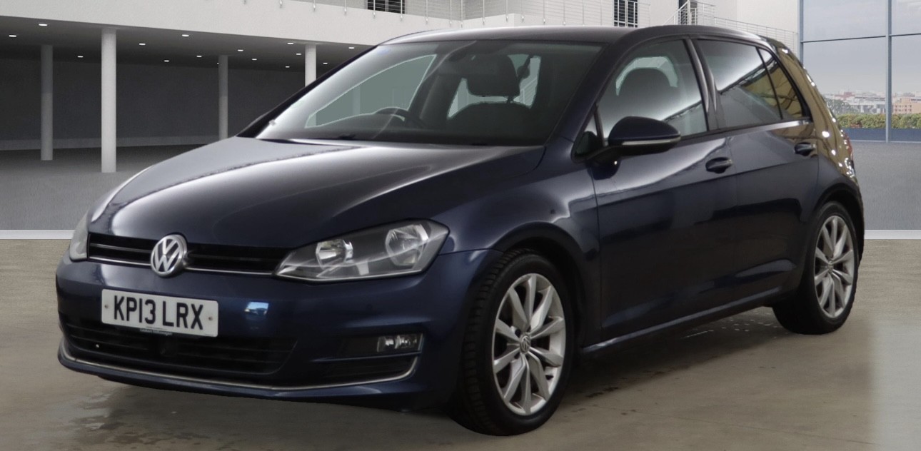 Used Volkswagen Golf 2013 for sale - 76637422: Photo 1
