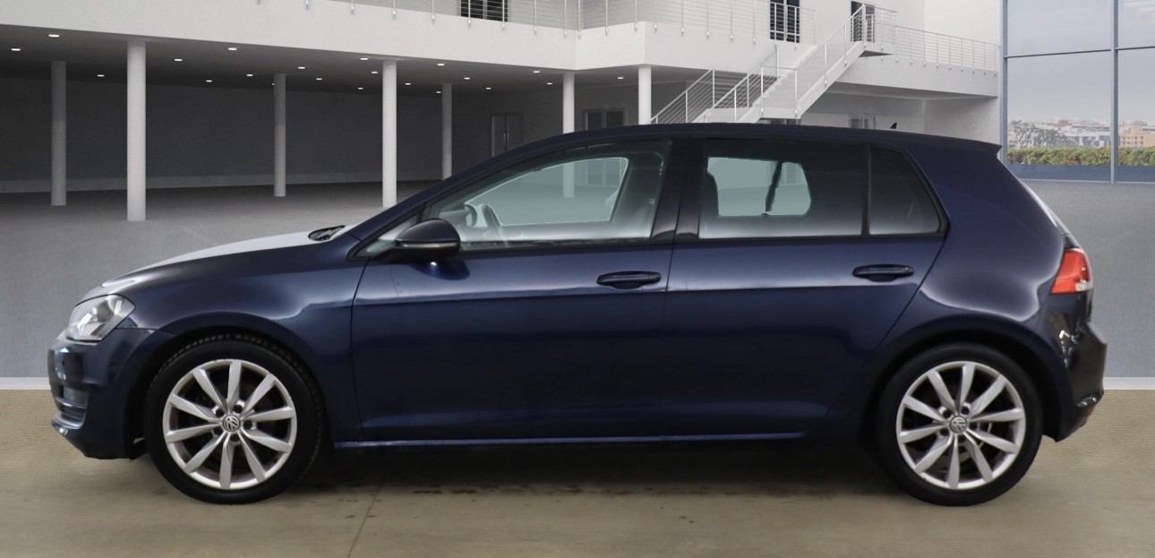 Used Volkswagen Golf 2013 for sale - 76637422: Photo 6