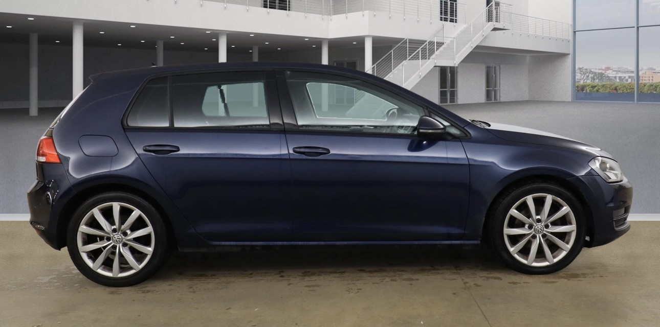 Used Volkswagen Golf 2013 for sale - 76637422: Photo 7