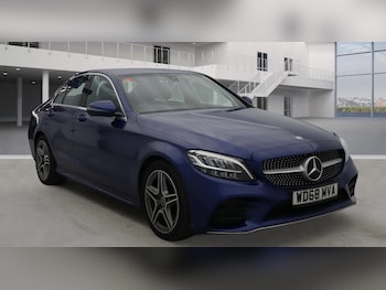 Used Mercedes-Benz C-Class 2019 for sale - 76120244: Photo 2