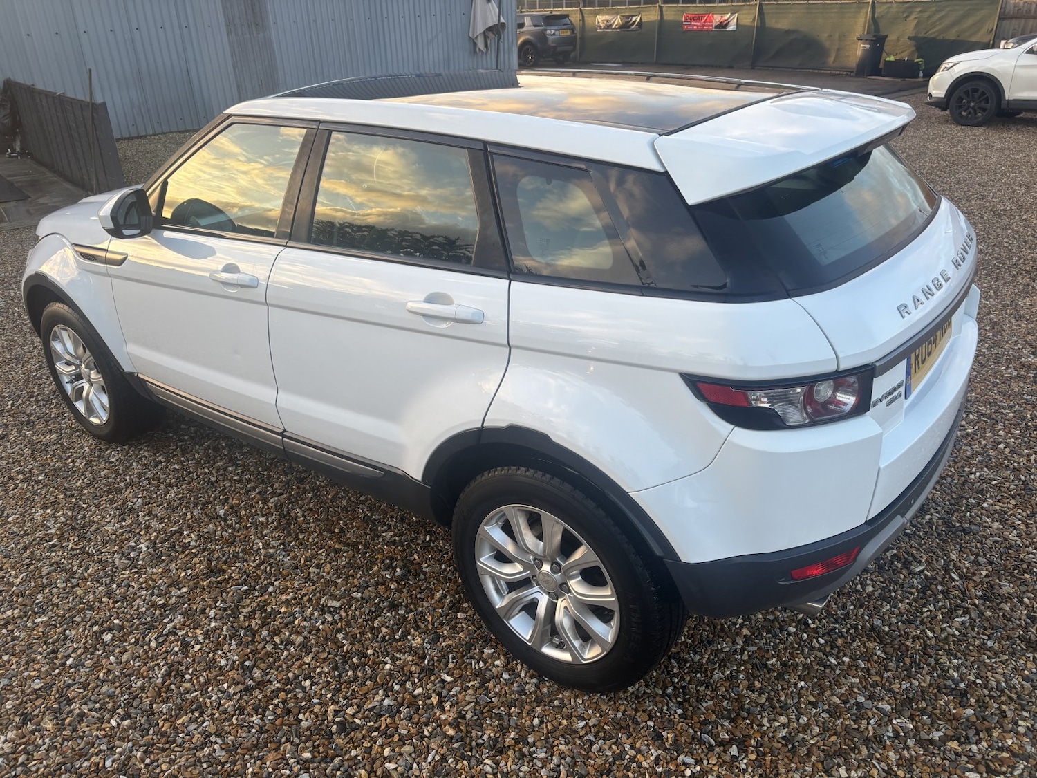 Used Land Rover Range Rover Evoque 2014 for sale - 77629071: Photo 3