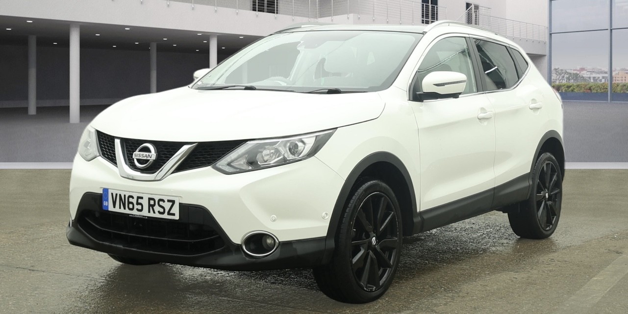 Used Nissan Qashqai 2015 for sale - 77237089: Photo 2