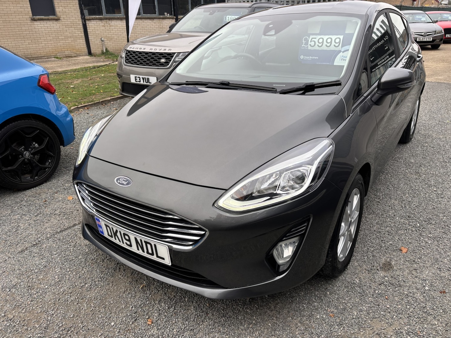 Used Ford Fiesta 2019 for sale - 76088667: Photo 2