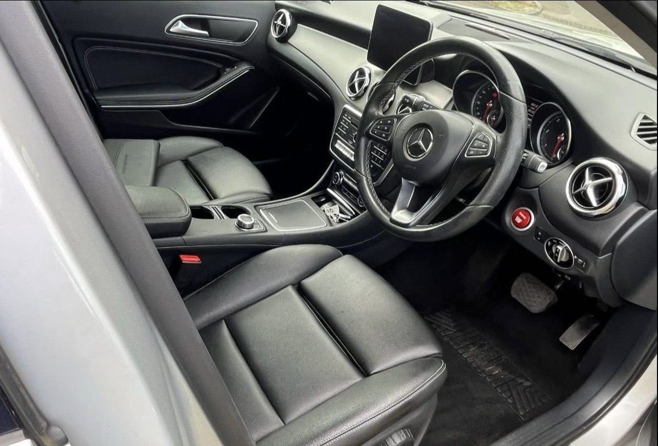 Used Mercedes-Benz GLA 2017 for sale - 77864849: Photo 3