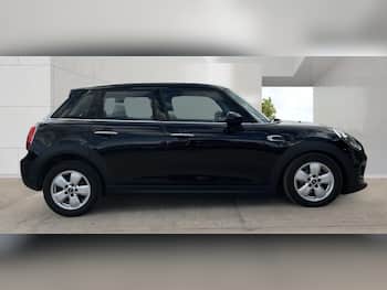 Used MINI Hatch 2018 for sale - 79679020: Photo