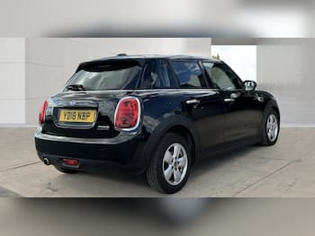 Used MINI Hatch 2018 for sale - 79679020: Photo