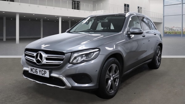 Used Mercedes-Benz GLC 2016 for sale - 76334719: Photo 2