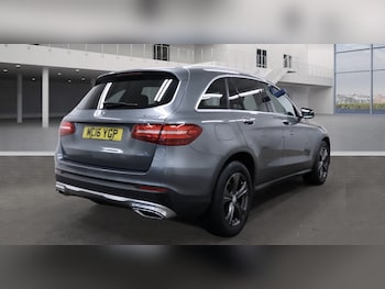 Used Mercedes-Benz GLC 2016 for sale - 76334719: Photo 4
