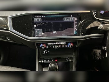 Used Audi Q3 2021 for sale - 76951062: Photo