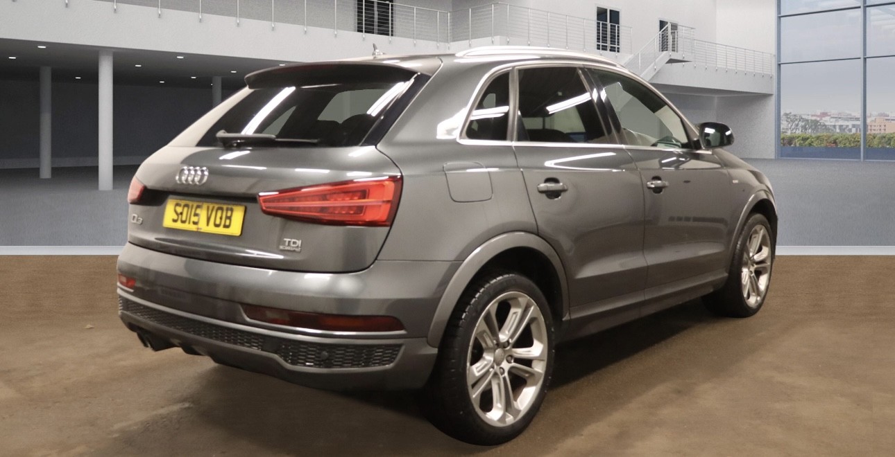 Used Audi Q3 2015 for sale - 77329183: Photo 2