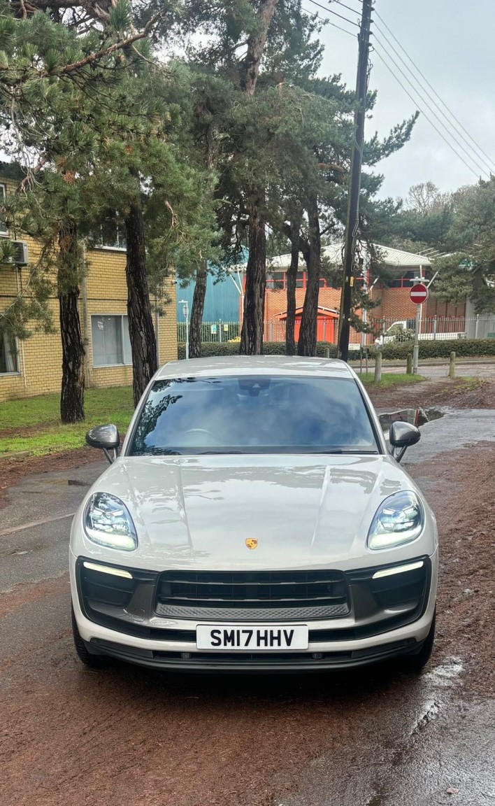 Used Porsche Macan 2022 for sale - 77162280: Photo 3