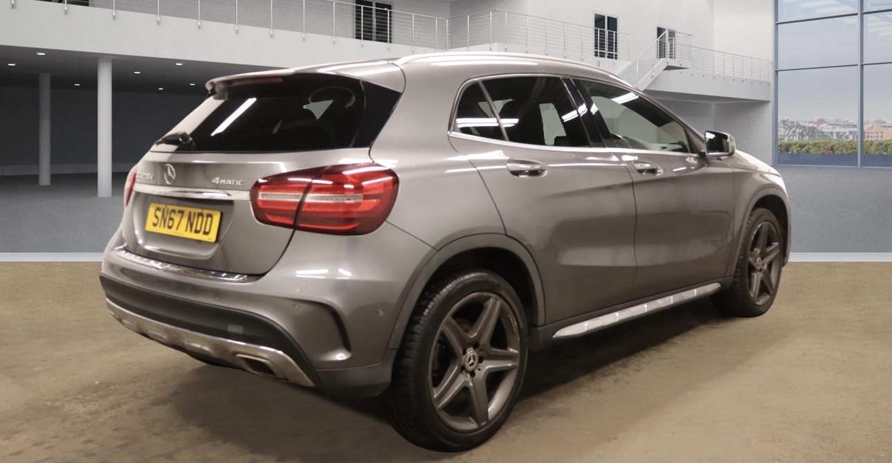 Used Mercedes-Benz GLA 2017 for sale - 78011266: Photo 2