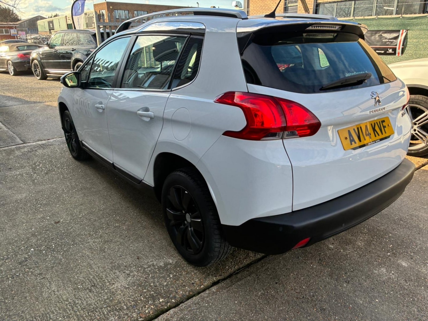 Used Peugeot 2008 2014 for sale - 77822217: Photo 2
