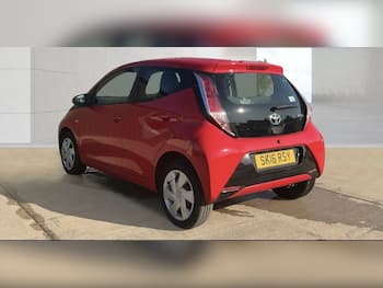 Used Toyota AYGO 2016 for sale - 79679017: Photo