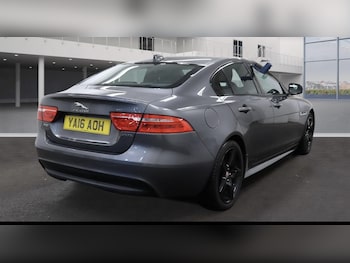 Used Jaguar XE 2016 for sale - 76956912: Photo