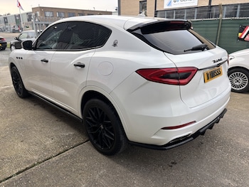 Used Maserati Levante 2020 for sale - 77749865: Photo