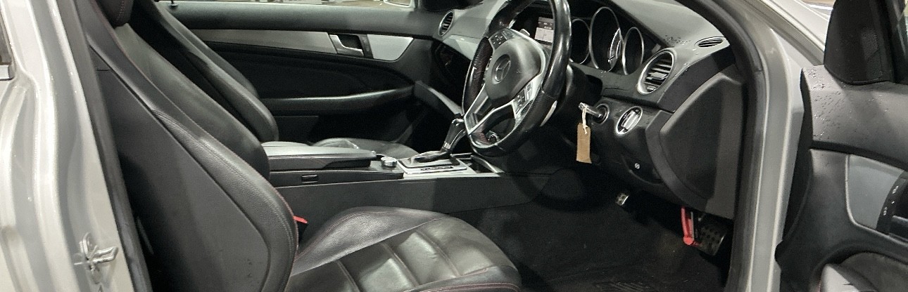 Used Mercedes-Benz C Class 2012 for sale - 77099900: Photo 8