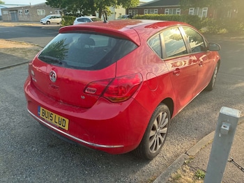 Used Vauxhall Astra 2015 for sale - 78858200: Photo