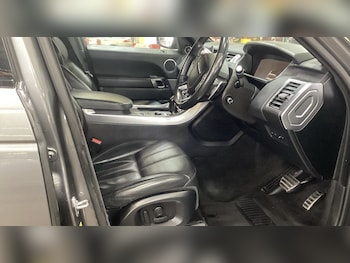 Used Land Rover Range Rover Sport 2017 for sale - 78236281: Photo